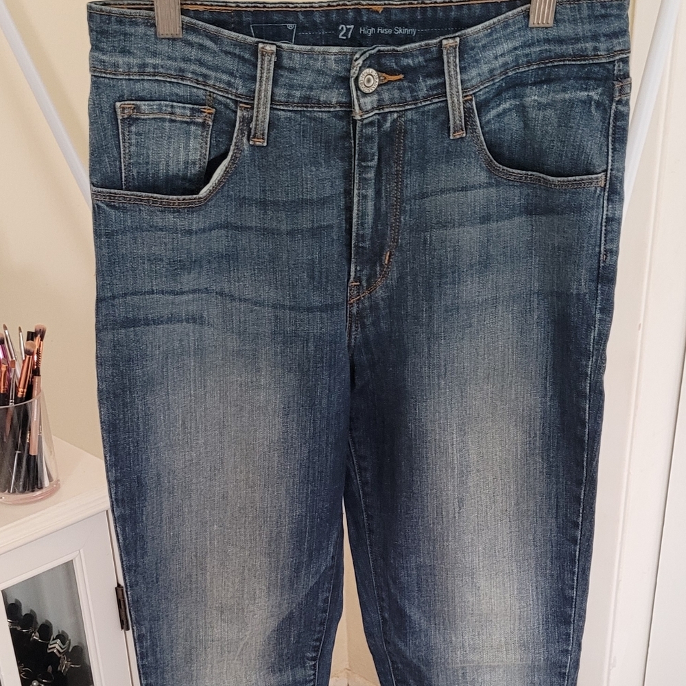 Levi's High Rise Skinny Jeans